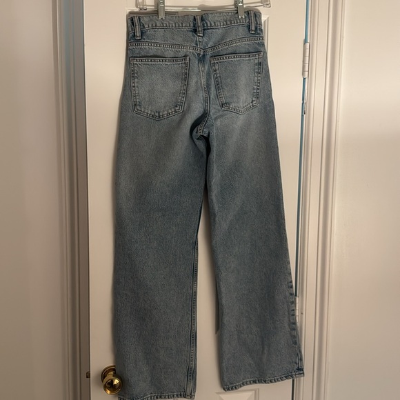 Zara Straight Leg Jean - Picture 2 of 2